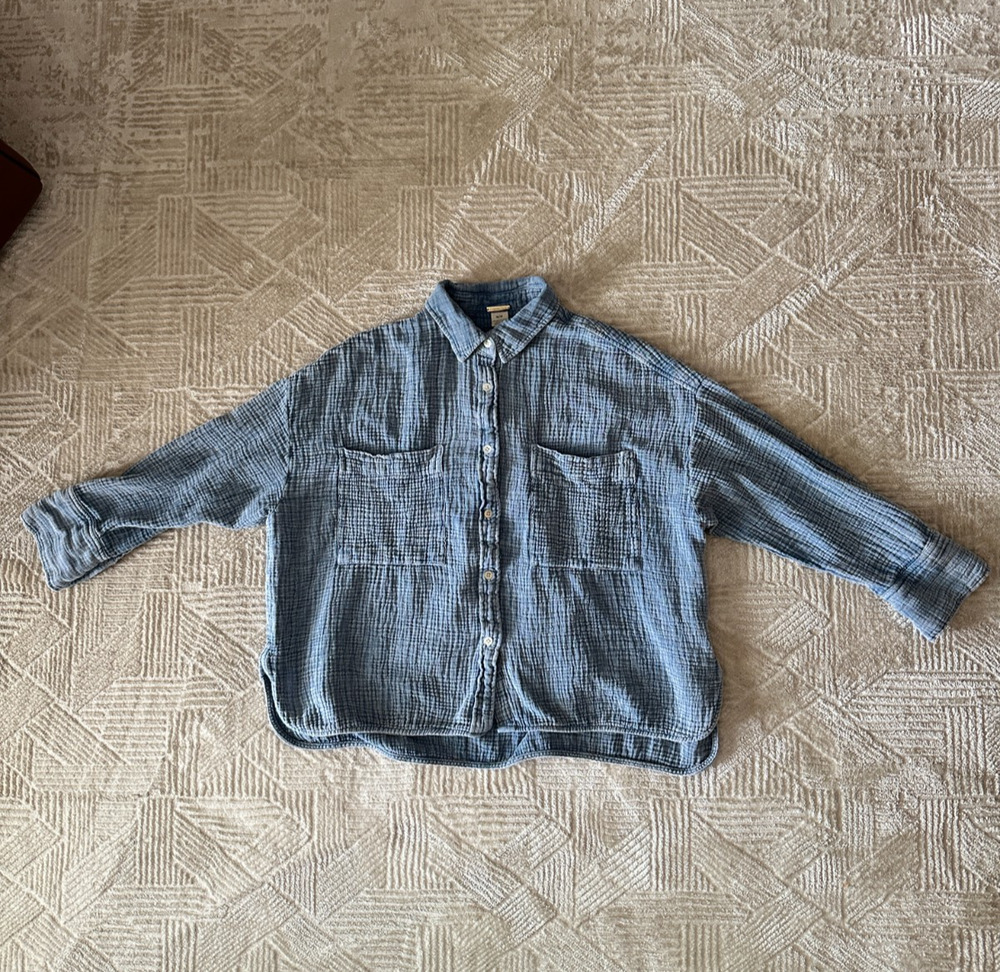 Magaschoni Blue Crinkle Button Up Shirt Medium 100% Organic Cotton Women